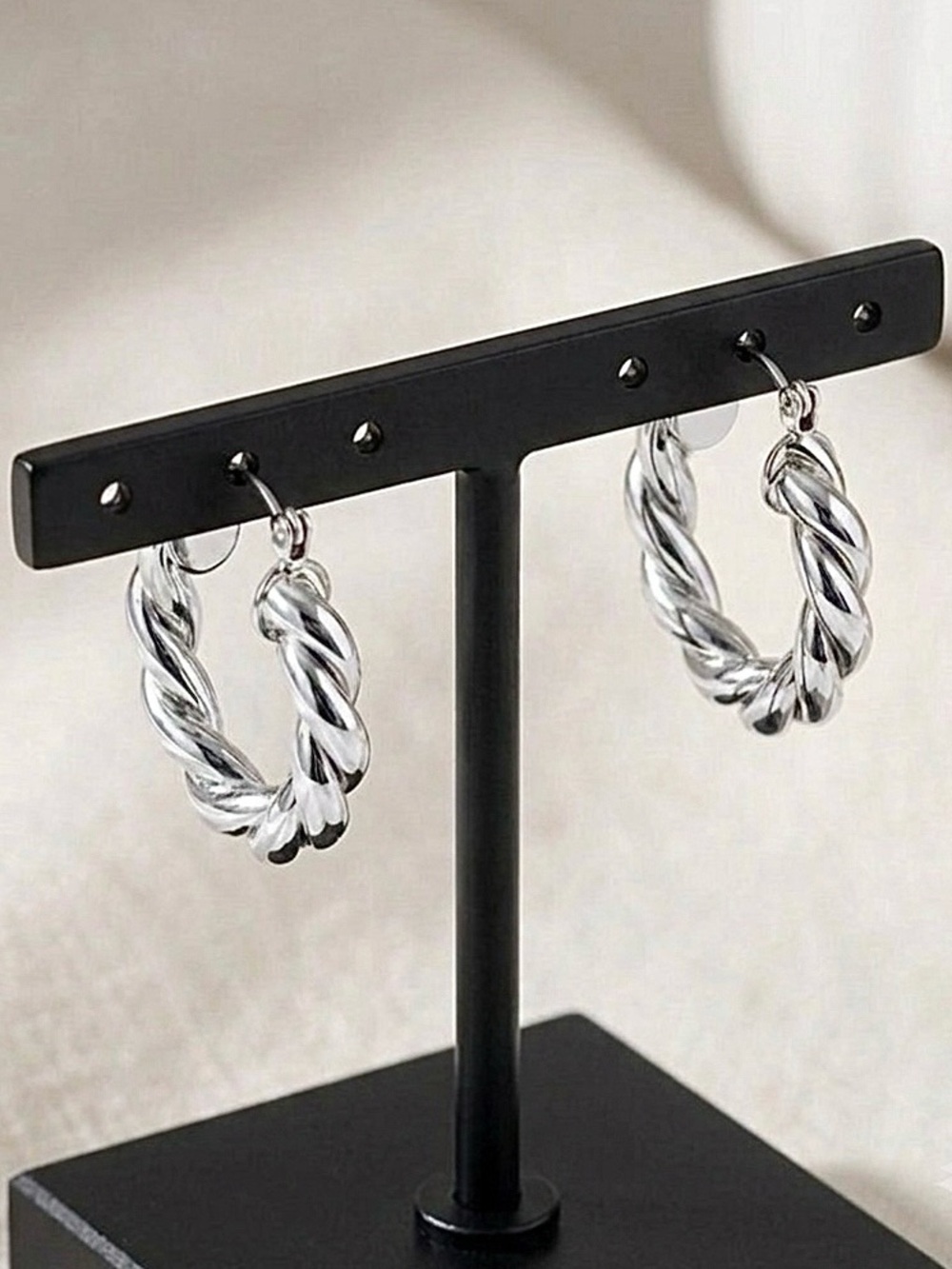 Silver plated women’s 25mm hoop earrings hypoallergenic - CLEARANCE!